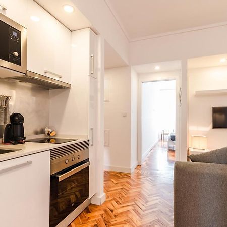 Carmo Apartments ลิสบอน ภายนอก รูปภาพ