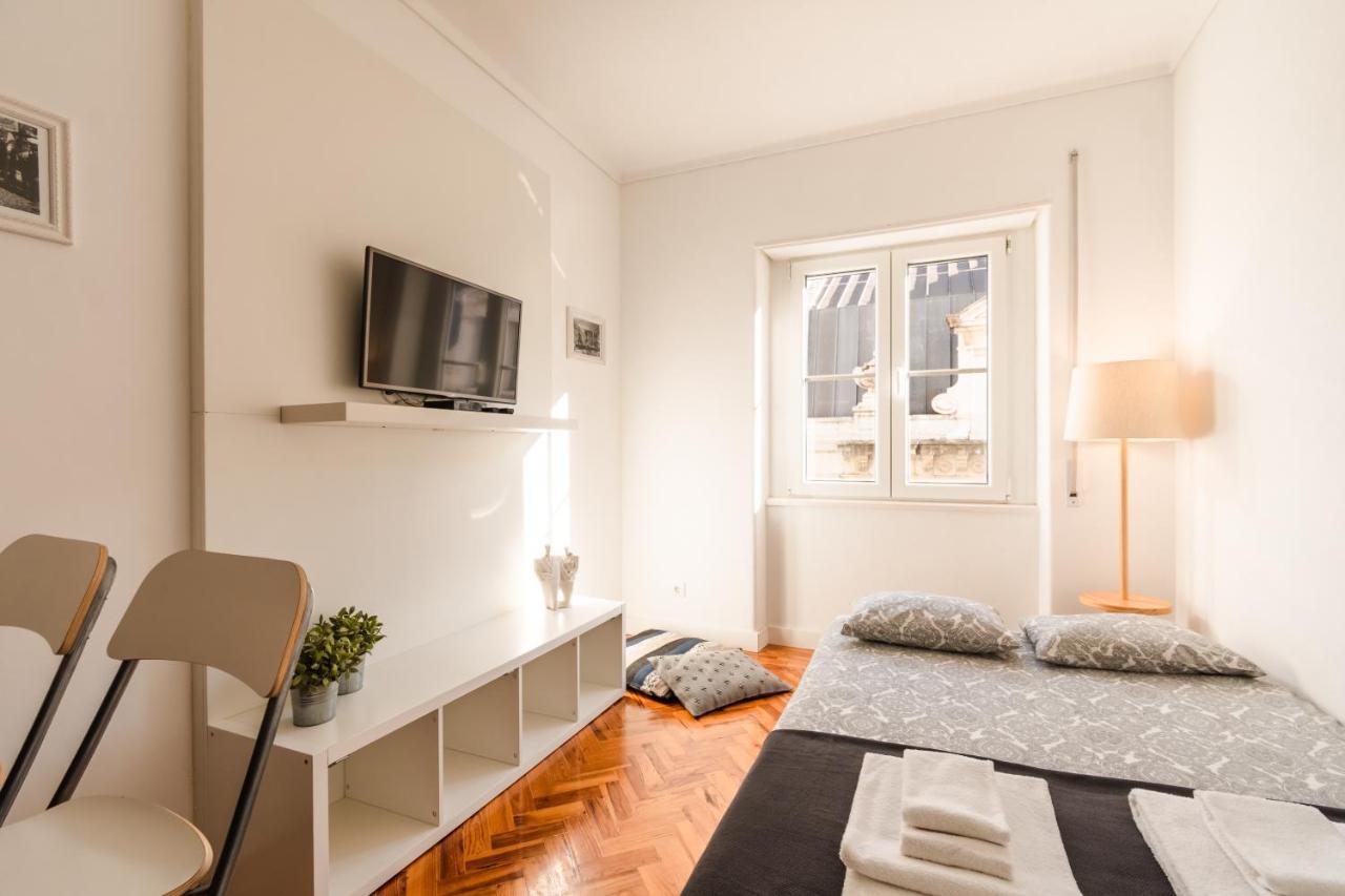 Carmo Apartments ลิสบอน ภายนอก รูปภาพ
